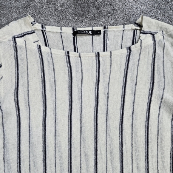 Nic+Zoe Linen Blend Cream Navy Blue Stripe Top Beachy Lightweight Semi Sheer - Picture 4 of 10